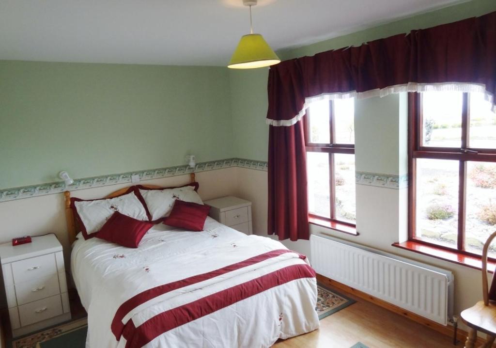 Glenmore House Ballycastle Quarto foto